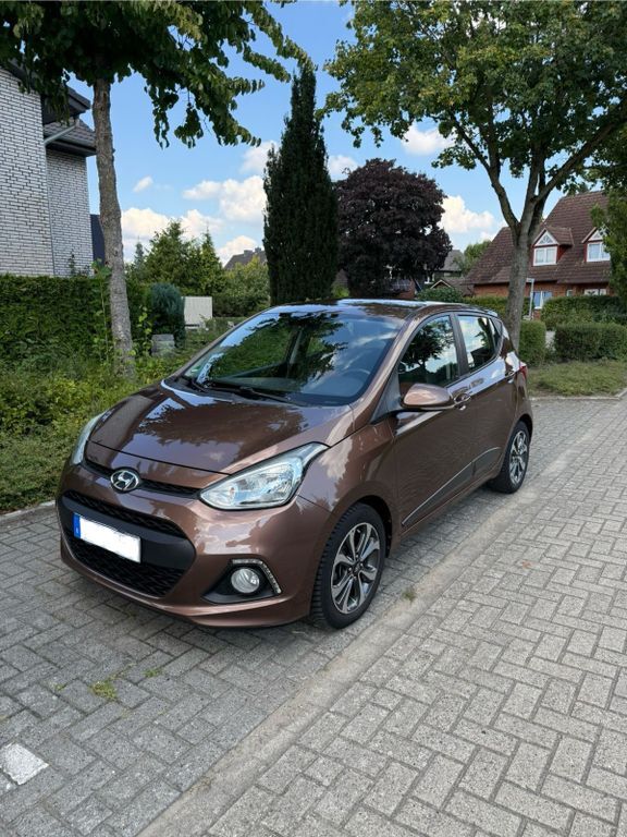 i10