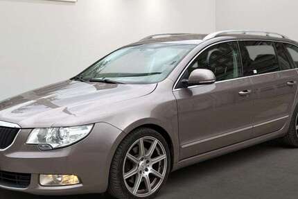 Skoda Superb 237.492 km 4.699 € Berlin 12681