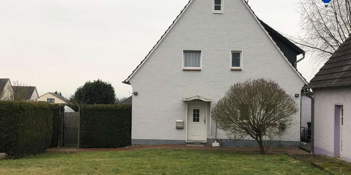 Einfamilienhaus Hüllhorst - 5 Zimmer, 180 m&sup2;, 290.000&euro; | Angebot:26389214