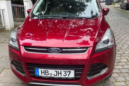Ford Kuga 205.000 km 10.250 &euro; Bremen 28201