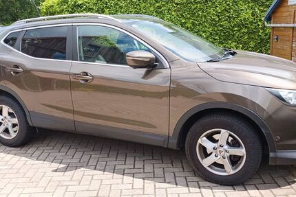 Nissan Qashqai 127.000 km 8.000 &euro; Timmendorfer Strand 23669