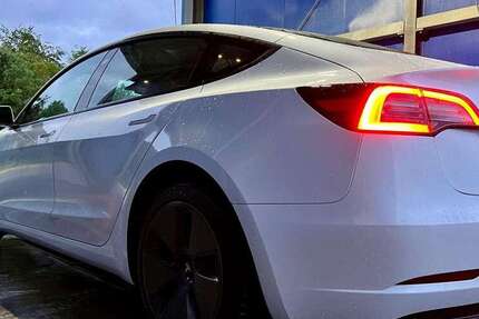 Tesla Model 3 30.300 km 31.000 € Fehmarn 23769