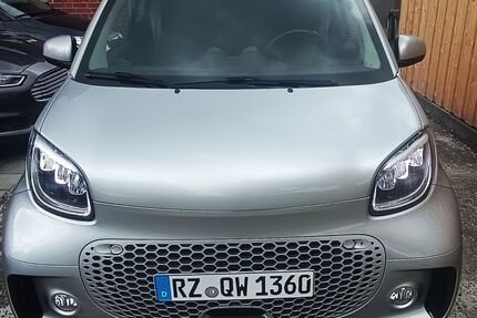 Smart ForTwo 49.000 km 9.990 &euro; Schretstaken 21493