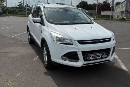 Ford Kuga 145.000 km 6.500 &euro; Lollar 35457