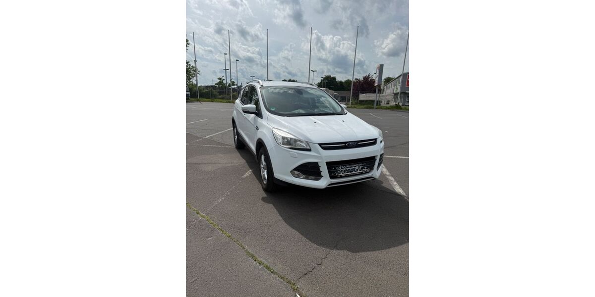 Ford Kuga 145.000 km 6.500 &euro; Lollar 35457