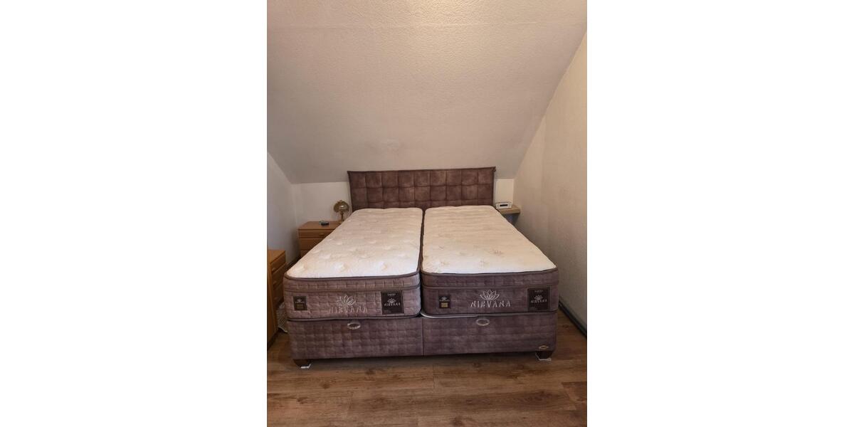 Reihenhaus Essen Stadtbezirk V - 3 Zimmer, 67 m&sup2;, 1.000&euro; | Angebot:25048637