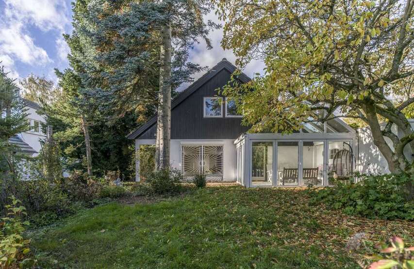 Haus zum Kaufen in Bad Homburg vor der Höhe 749.000 € 169 m² 7 zimmer