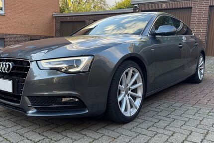 Audi A5 140.000 km 22.300 &euro; Sarstedt 31157
