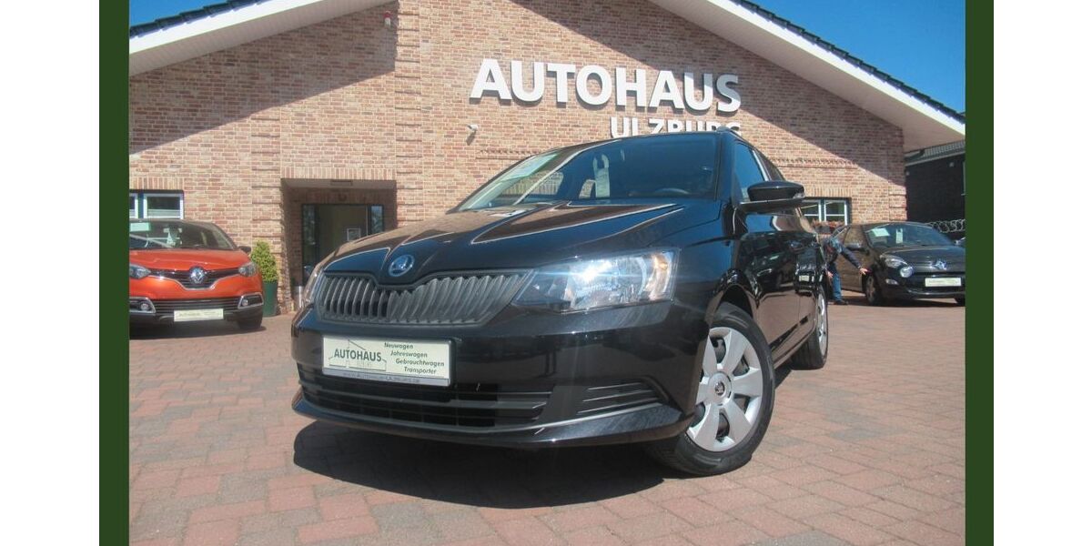 Skoda Fabia 53.117 km 9.900 &euro; Henstedt Ulzburg(20 km nördlich von HH-direkt an der A7) 24558