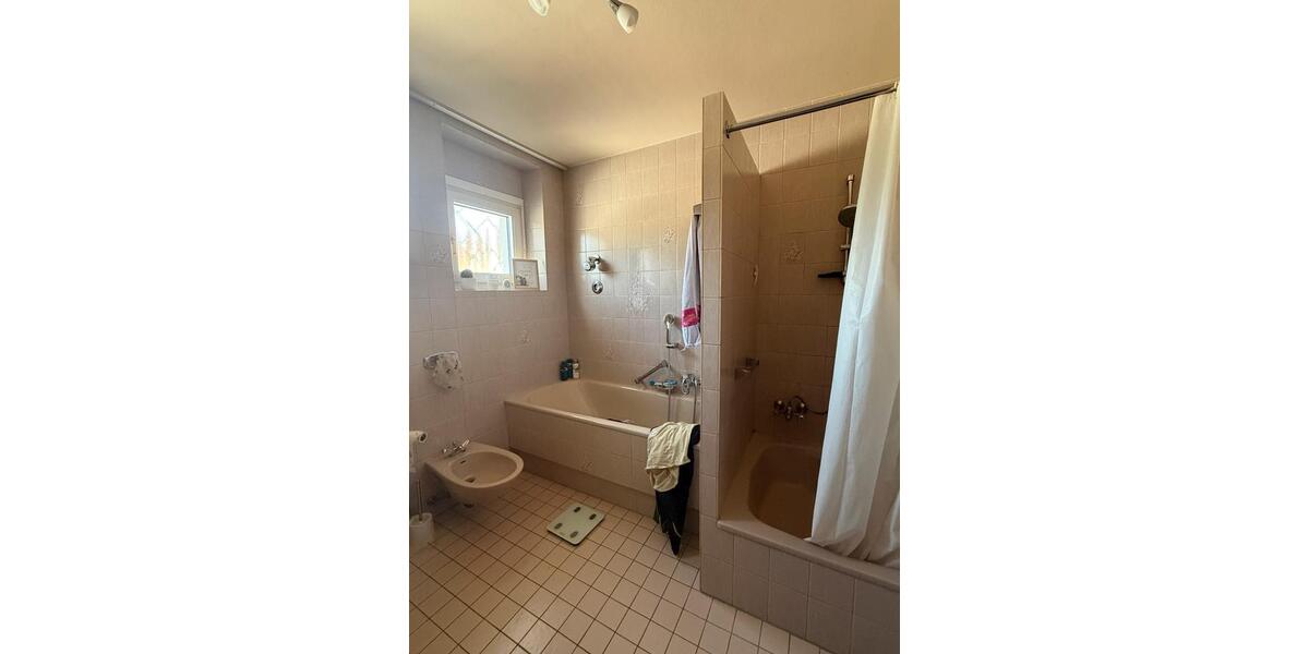 Erdgeschoßwohnung Dillingen (Saar) - 2 Zimmer, 90 m&sup2;, 720&euro; | Angebot:26396067