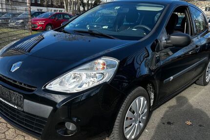 Renault Clio 132.820 km 2.490 &euro; Langenhagen 30851