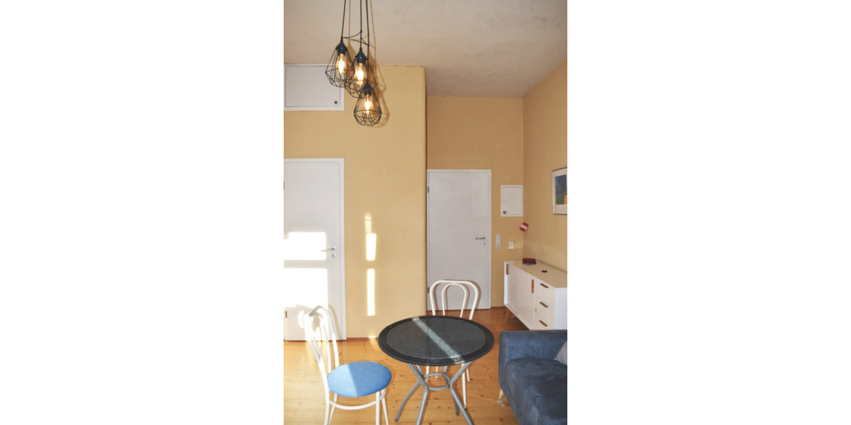 Etagenwohnung Calden - 2 Zimmer, 65 m&sup2;, 60&euro; | Angebot:16042794