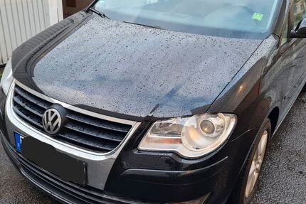 VW Touran 132.112 km 4.700 € Dortmund 44149