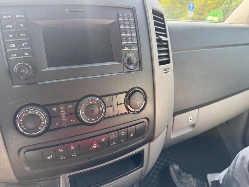 Mercedes-Benz Sprinter 200.000 km 15.500 € Siegburg 53721