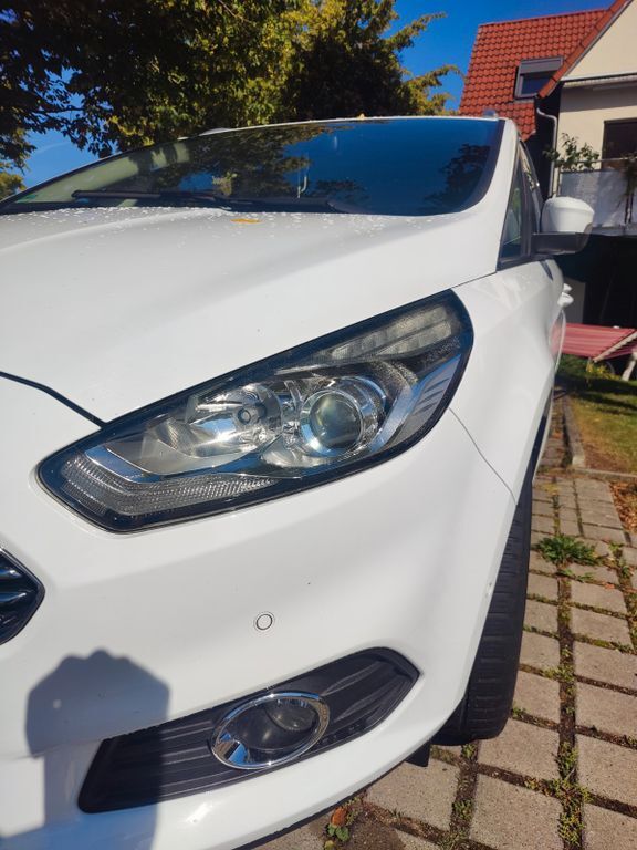 S-Max