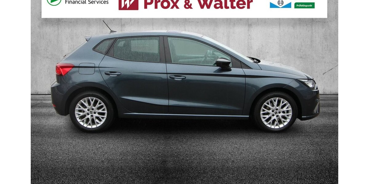 Seat Ibiza TSI OPF FR Sport NAVI+LED+WINTER-PAKET+ALU 17.443 km 18.590 &euro; Hagenow 19230