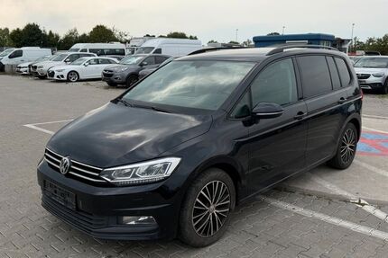 VW Touran 203.123 km 9.950 &euro; mittenwalde-schenkendorf 15749