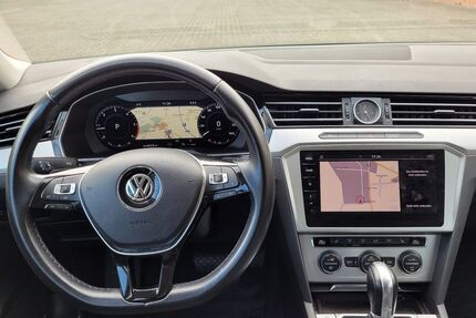 VW Passat 169.966 km 14.500 € Albersdorf 25767