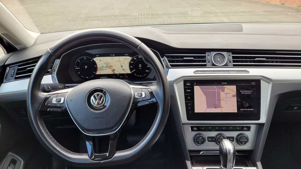 VW Passat 169.966 km 14.950 € Albersdorf 25767