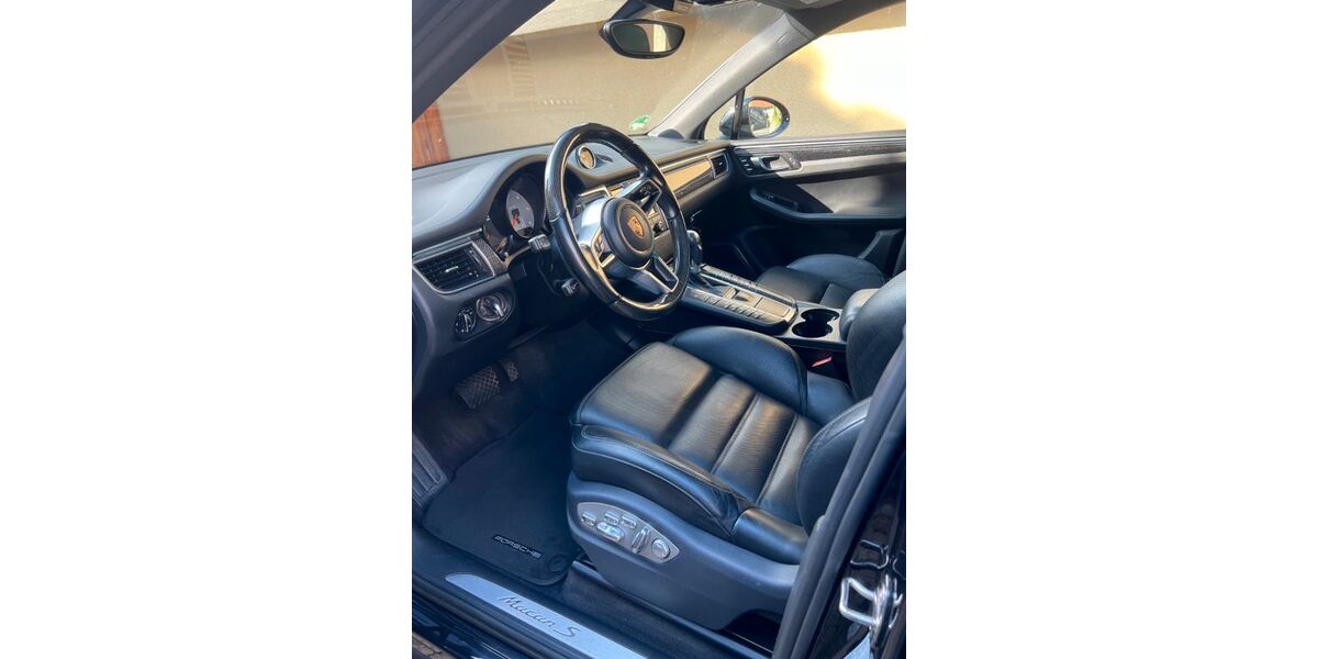 Porsche Macan 165.000 km 30.500 &euro; Königslutter 38154