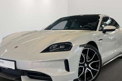 Porsche Taycan 22.700 km 88.800 &euro; Villingen-Schwenningen 78048
