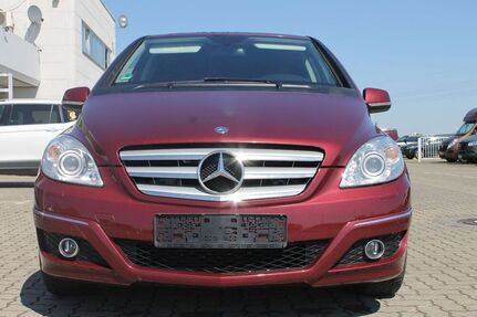 Mercedes B 180