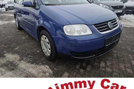 VW Touran 245.000 km 2.200 &euro; Kiel-Moorsee 24145