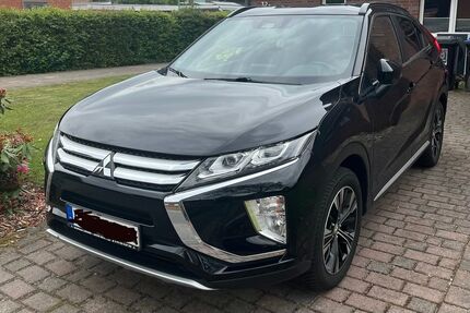 Mitsubishi Eclipse Cross 103.000 km 15.900 &euro; Halstenbek 25468