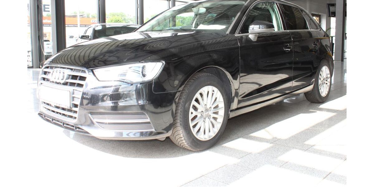 Audi A3 150.000 km 9.970 &euro; Braunschweig 38112
