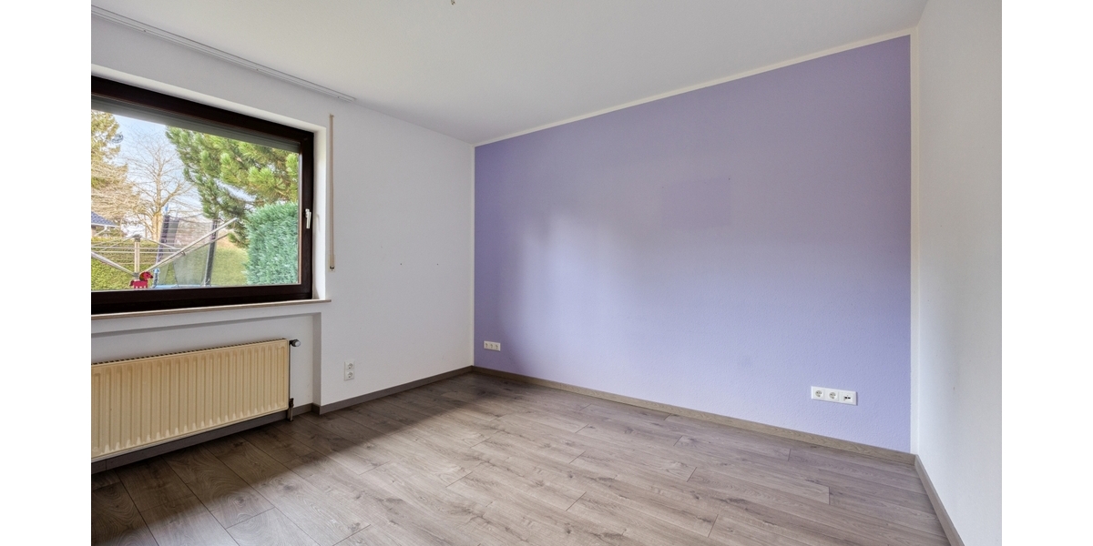 Ländliche Idylle trifft Komfort – Freistehendes Einfamilienhaus mit Einliegerwohnung in Hellenthal - Einfamilienhaus Hellenthal | Angebot:24534923