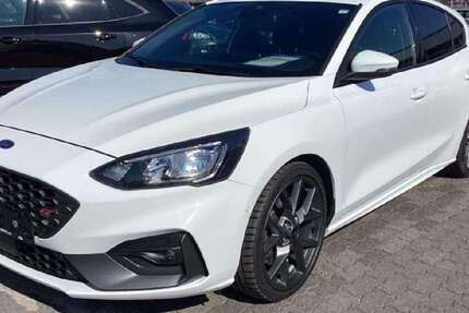 Ford Focus 70.850 km 22.980 &euro; Marsberg 34431