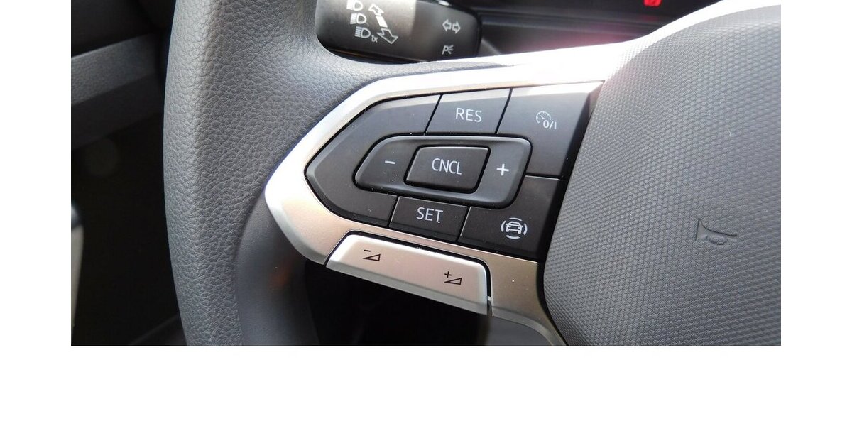 VW T-Cross 1.0 Basis BMT TSI Klima Navi 8.400 km 18.690 &euro; Vordorf 38533