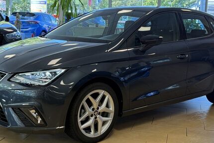 Seat Ibiza 24.980 km 18.000 € Hennef 53773