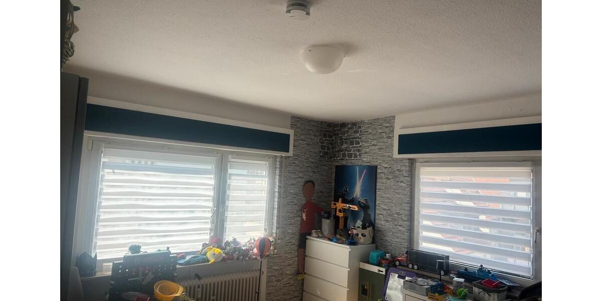 Dachgeschoßwohnung Langenselbold - 3 Zimmer, 76 m&sup2;, 700&euro; | Angebot:26318580