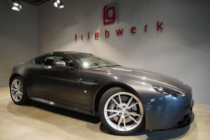 Aston Martin V8 Vantage 33.000 km 74.941 € Duisburg 47228