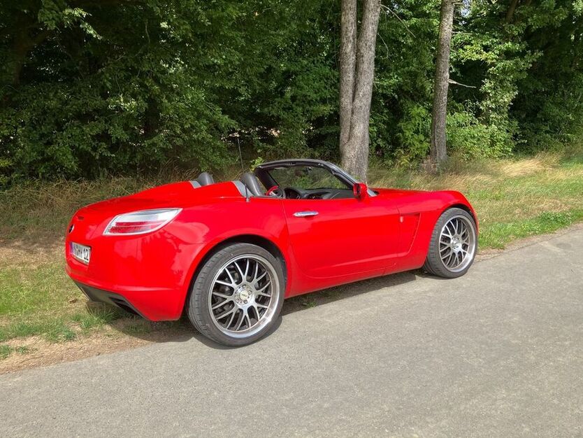 GT