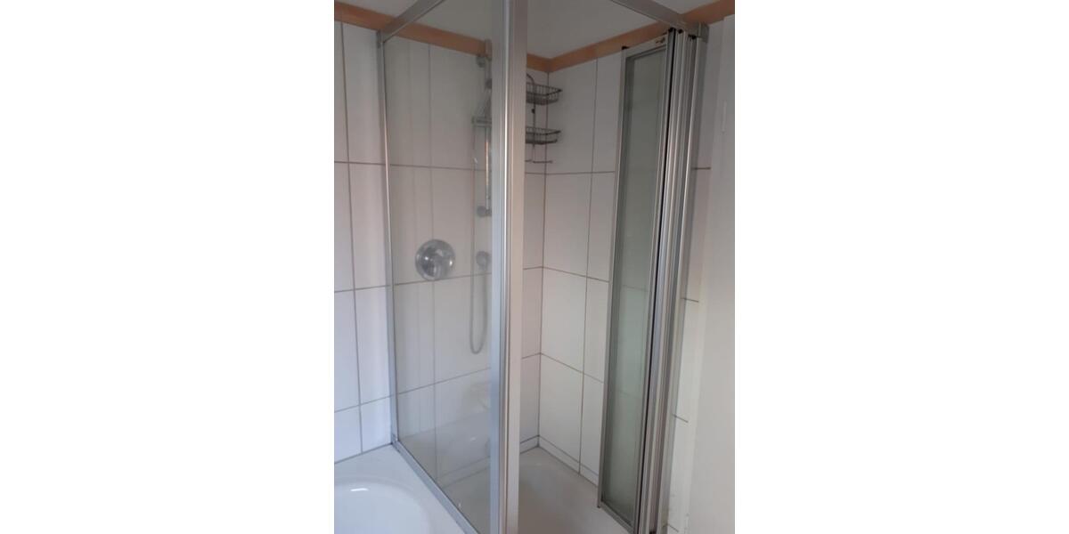 Erdgeschoßwohnung Burgdorf - 4 Zimmer, 105 m&sup2;, 1.300&euro; | Angebot:25539292