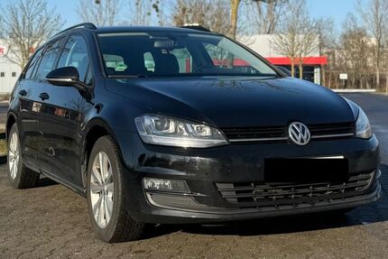 VW Golf 152.000 km 12.500 &euro; Potsdam 14478