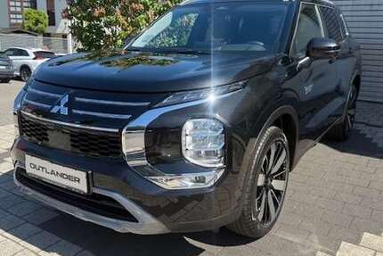 Mitsubishi Outlander 1.500 km 47.490 &euro; Wiesbaden 65199