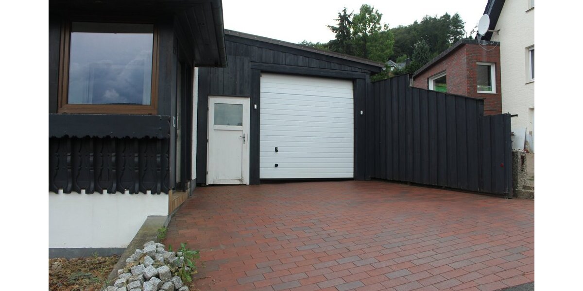 Hüllhorst, 2 Fam.Hs. - Zweifamilienhaus Hüllhorst Niedringhausen | Angebot:27234726