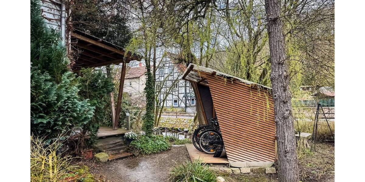 Mehrfamilienhaus, Wohnhaus Kaufungen Niederkaufungen - 8 Zimmer, 240 m&sup2;, 435.000&euro; | Angebot:26016033