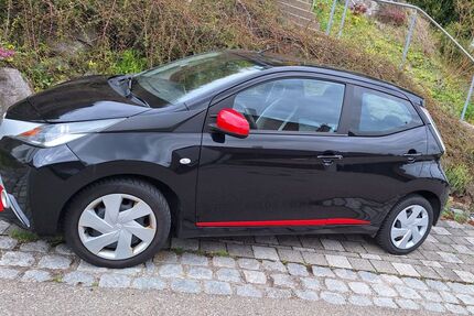 Toyota Aygo (X) 81.300 km 7.500 &euro; Unterkirnach 78089