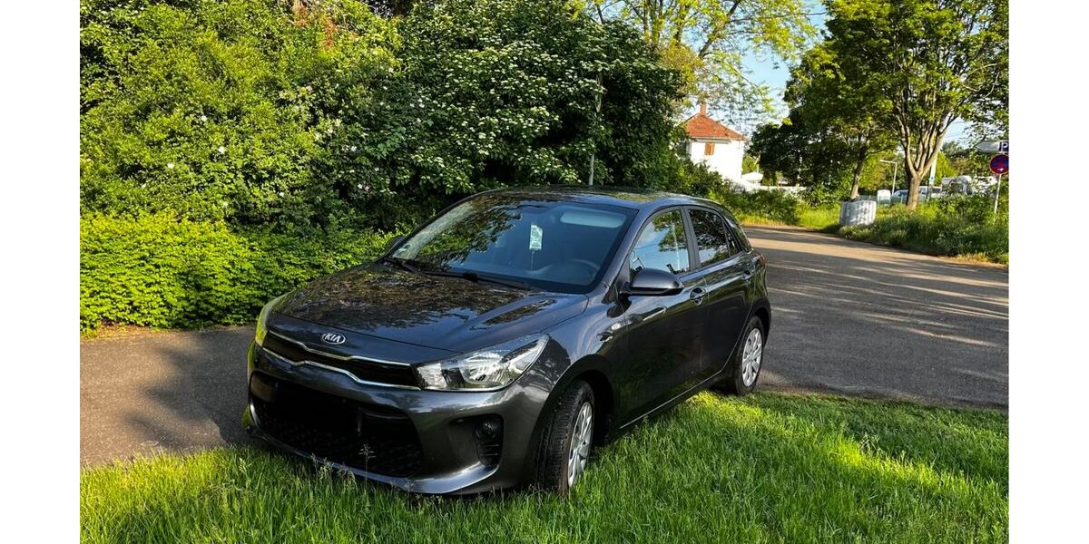 Kia Rio 56.000 km 8.800 &euro; Mannheim 68309