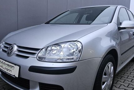 VW Golf 81.789 km 4.999 &euro; Schlüchtern 36381