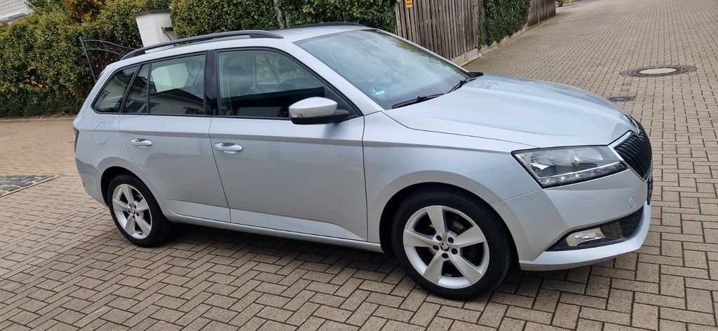 Skoda Fabia 145.115 km 9.177 &euro; Langenhagen 30853