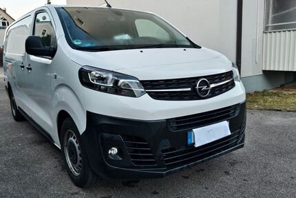 Opel Vivaro 100.000 km 18.500 &euro; Augsburg 86179