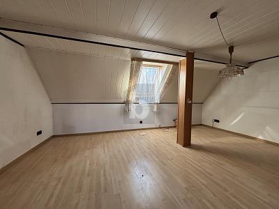 SANIERUNGSBEDÜRFTIGES JUWEL MIT POTENZIAL 6 zimmer