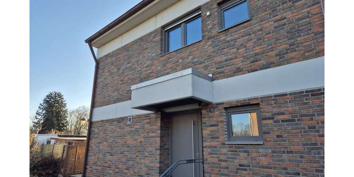 Einfamilienhaus Mönchengladbach Nord - 9 Zimmer, 200 m&sup2;, 2.350&euro; | Angebot:24735462