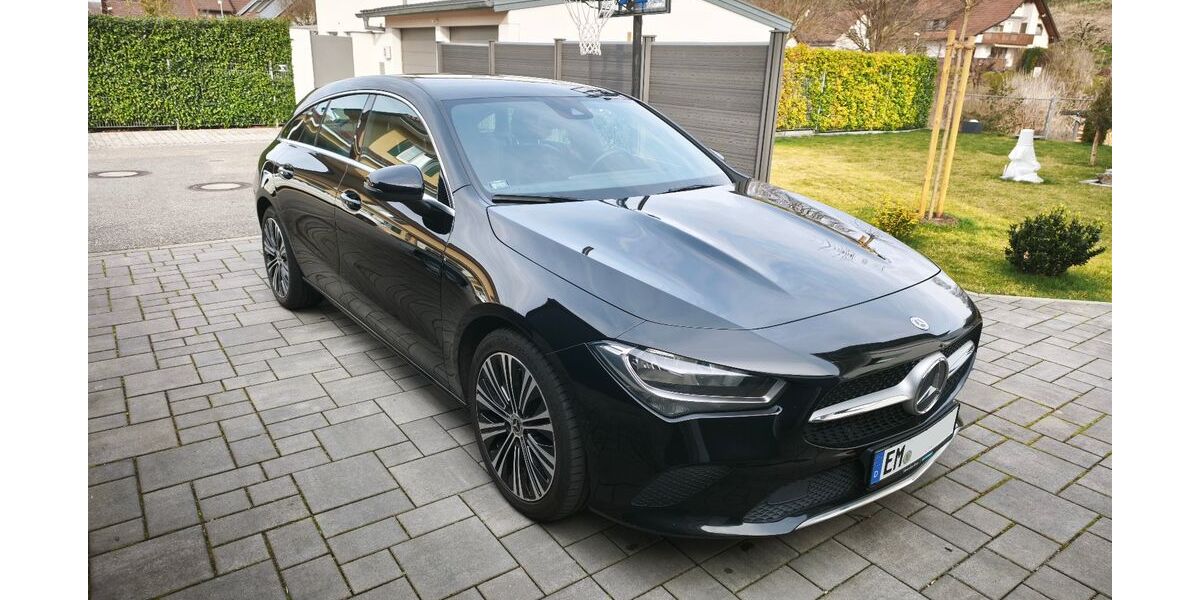 Mercedes-Benz CLA 200 Shooting Brake 136.000 km 18.200 &euro; Malterdingen 79364