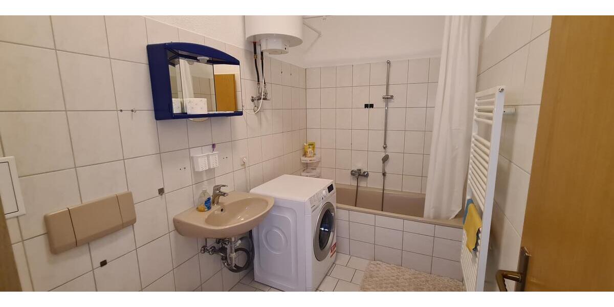 schöne und helle und zentrale 2-Zimmer-Wohnung in Stadtmitte Stadtroda´s - Etagenwohnung Stadtroda | Angebot:27156292